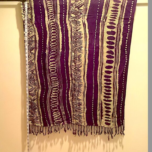 Yoruba-adire Purple & light green rectangle patterned scarf, custom-dyed - Picture 6 of 11